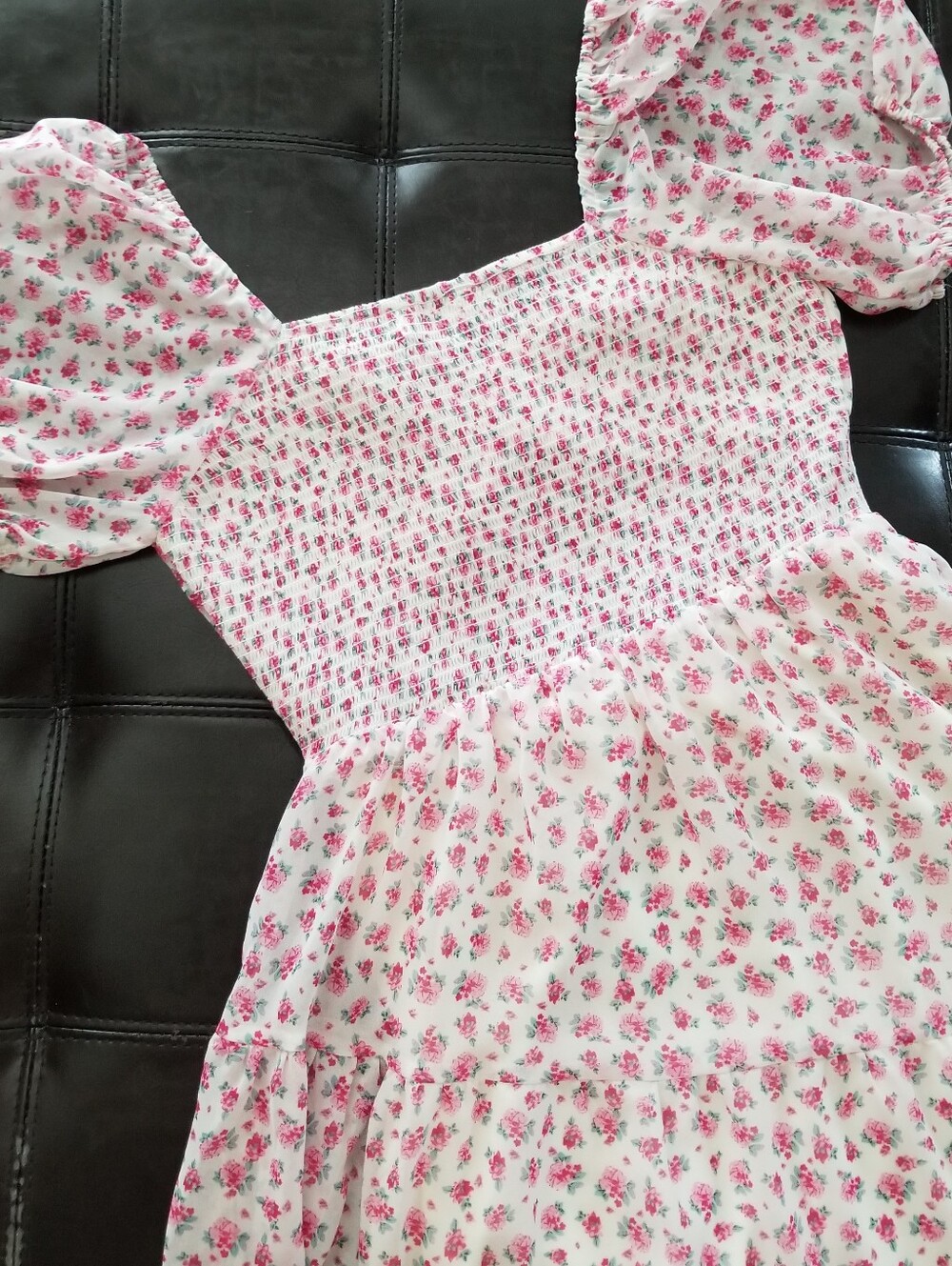 ❗Altar'd State Pink Coquette Floral Dress with Smocked Bodice and Puff Sleeves S